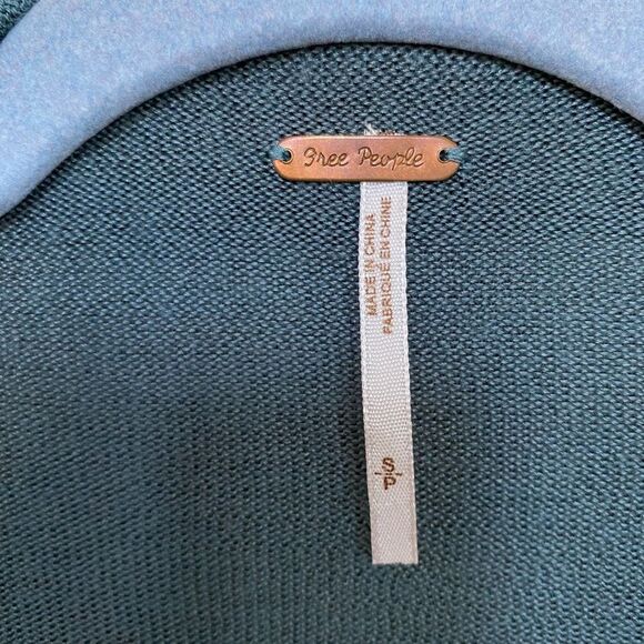 Free people aqua gray cardigan, size SP - Picture 3 of 5